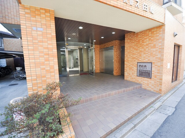 ダイアパレス田端のエントランス|ダイアパレス田端：山手線「西日暮里」駅徒歩１２分！