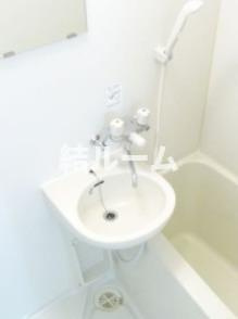 練馬区田柄２丁目の賃貸マンションの洗面所