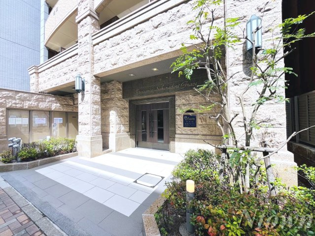 【エントランス】 | プレサンス桜通グレイス | 建物の内部です