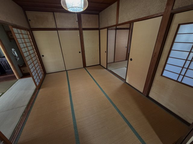 里見平家貸戸建の和室