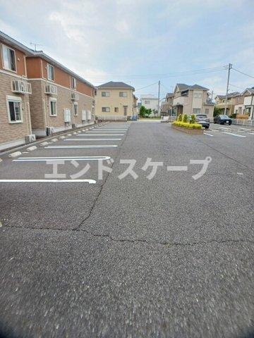 グランツ　ＳＳ　Ⅱの駐車場|高崎、前橋のお部屋探しはエンドスケープまで！お客様の理想お聞かせ下さい♪