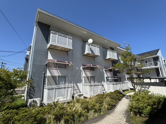 フローラ泉町Ｃの外観