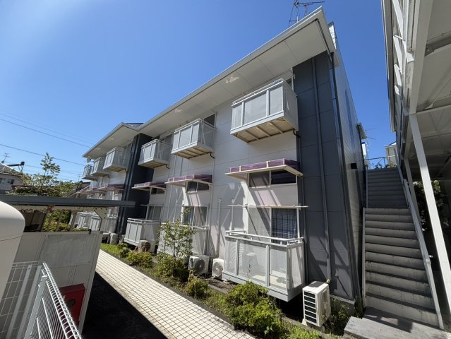 フローラ泉町Ｃの外観