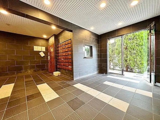 板橋区宮本町の賃貸マンションのロビー