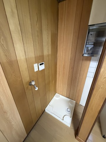 魚住戸建ての洗面所