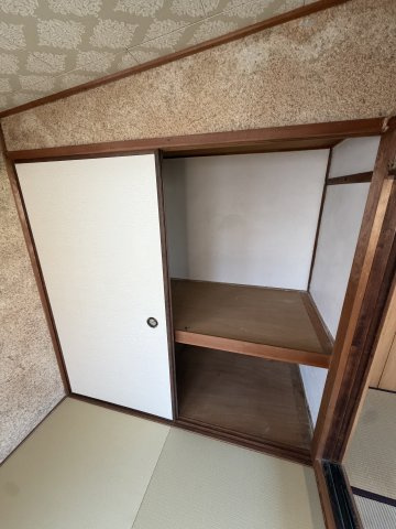 魚住戸建ての収納