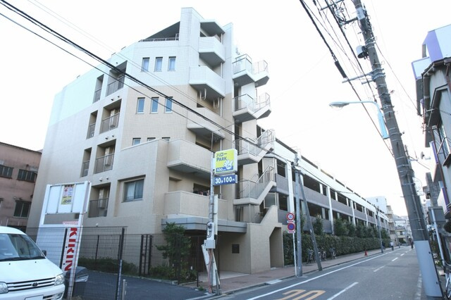 バームステージ大島の外観|「大島」駅徒歩５分！平成１６年築・オートロック付きマンション、バームステージ大島は即日現地案内可能となっておりますので、お気軽にお問い合わせください！