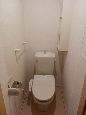 【トイレ】 | スタースクエア | 落ち着いた色調のトイレです