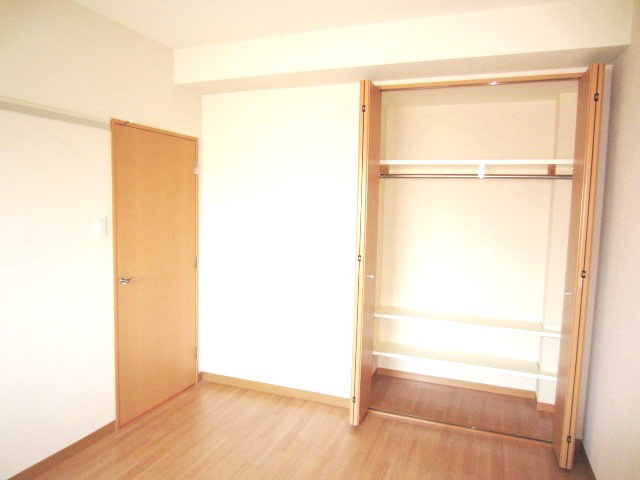 【寝室】 | KAIZUKA　REEPLEX　R,S