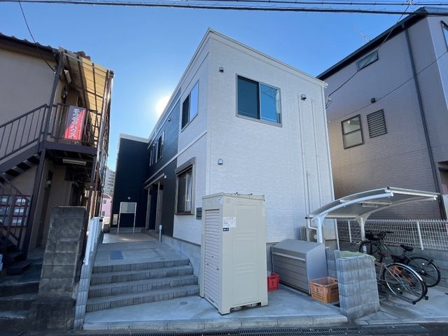 八王子市子安町１丁目のアパートの外観