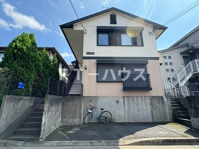 クレール松飛台の外観