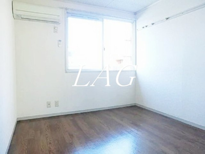 【居間・リビング】 | プレジールパルコ | 洋室のお部屋です。
