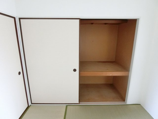 ハイツ高倉台の収納