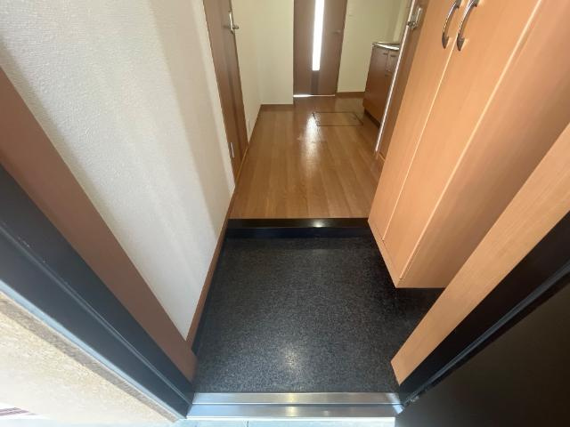 Ｓｈｉｎｅ　Ｈｉｌｌの玄関|玄関