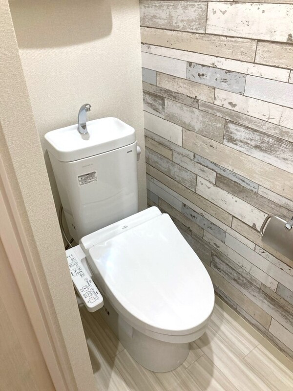 フジパレス吉田ＥＡＳＴ のトイレ