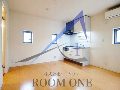 ショコラ白山の居間・リビング|洋室のお部屋です。