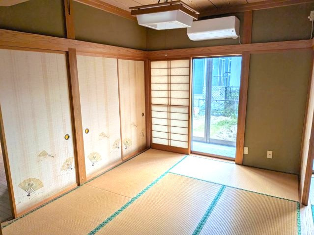 下島　中古住宅の和室|１階