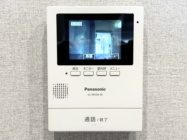 【セキュリティ】 | 歌舞伎町ダイヤモンドパレス | モニター付きインターフォン。来客を、声だけではなくビジュアルでも確認できるため、防犯面でも安心感が増します。～即日のご見学可能～　お問合せはお気軽にどうぞ。