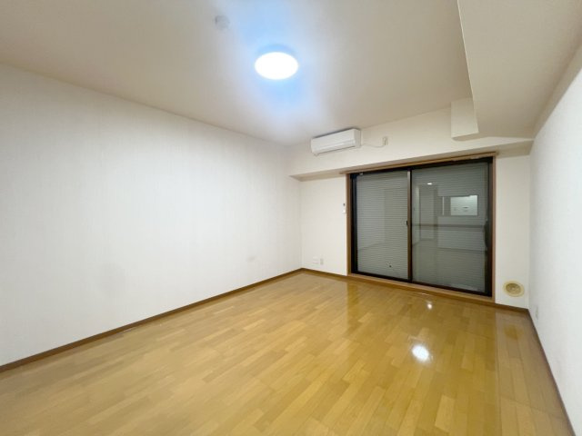 アーバンコート淵野辺壱番館の居間・リビング