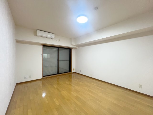 アーバンコート淵野辺壱番館の居間・リビング