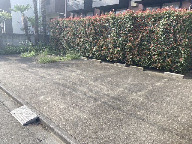 【駐車場】 | カーサ・ブランカ-定期借家5年-