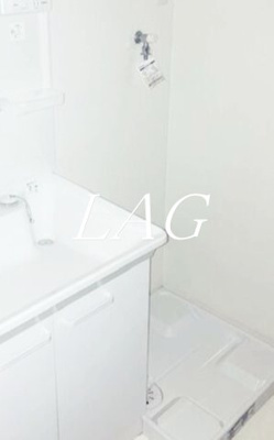 【設備】 | リバーサイド大澤 | 室内洗濯機置き場です。