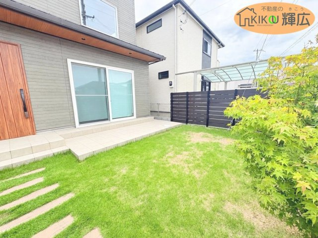 加古川市野口町水足　中古戸建の庭