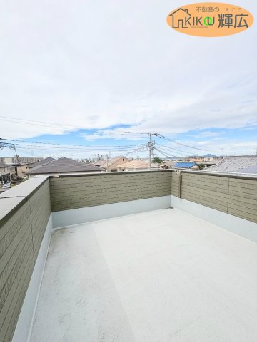 加古川市野口町水足　中古戸建のバルコニー