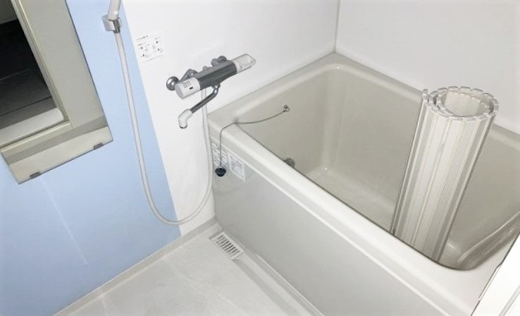 日野市豊田２丁目のアパートの浴室