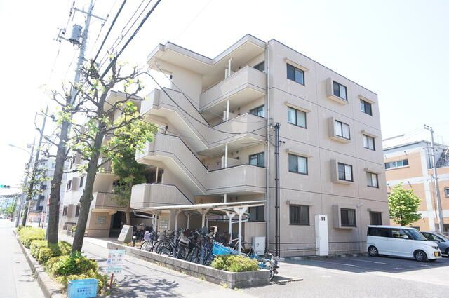 リヴィエール稲城の外観