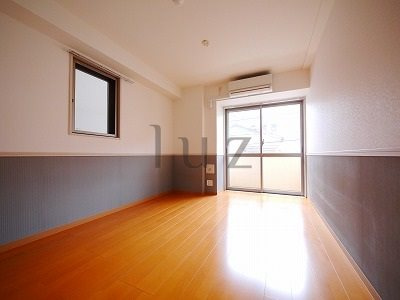 アース浅間町の寝室