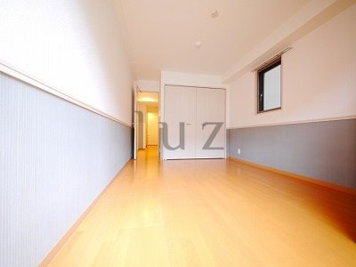 アース浅間町の居間・リビング