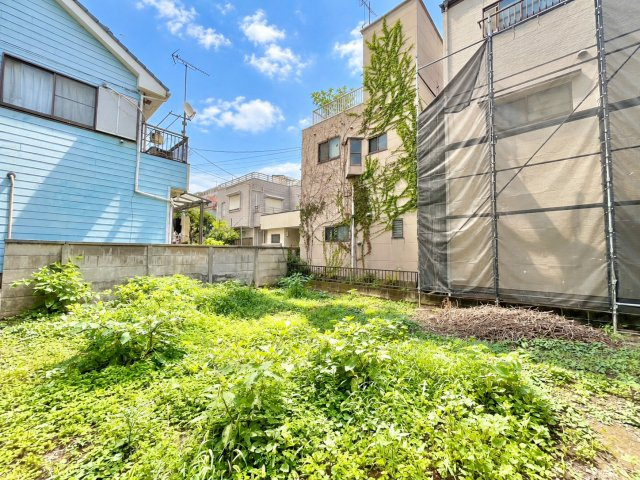 板橋区栄町　建築条件無し売地の外観|2026.10.04撮影

現地ご見学希望・資料請求などお気軽にお問い合わせ下さい！
03-5990-5201