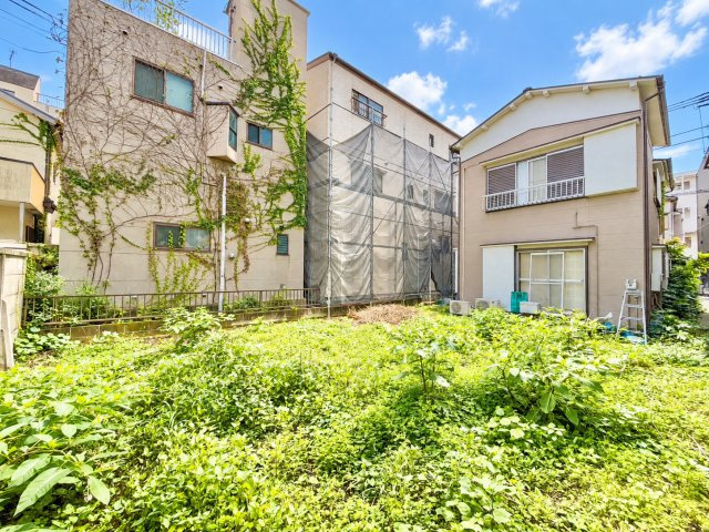 板橋区栄町　建築条件無し売地の外観|2026.10.04撮影

現地ご見学希望・資料請求などお気軽にお問い合わせ下さい！
03-5990-5201