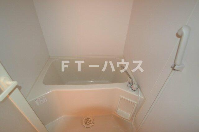 ＥＶＥＲ　ＬＡＳＴＩＮＧの浴室