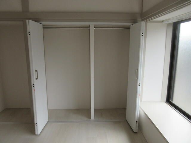 プラザ西原の収納
