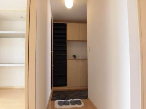 カジュアルスクエアⅡ号館の収納