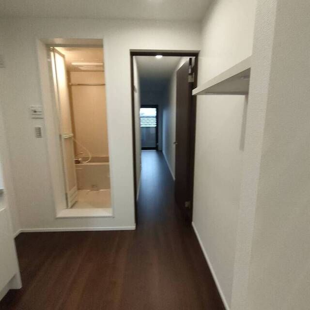 ＭＥＬＬＡＳ南浦和Ⅴの玄関
