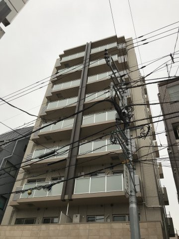【外観】 | グロリアス西荻窪 | 鉄筋コンクリート造のがっちりとした建物。