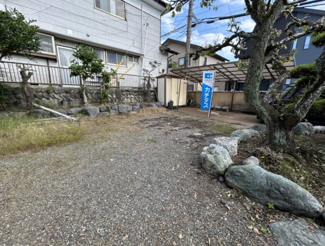 売中古戸建　富士宮市山宮の駐車場