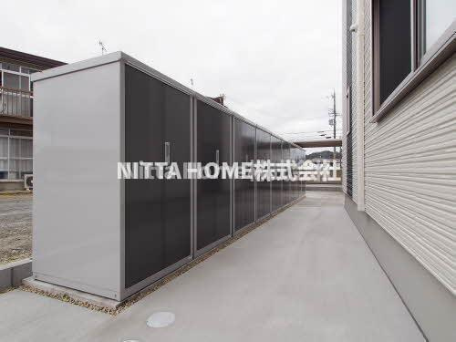 プレジデント　タカラのその他共用部分|外部物置がついています◇