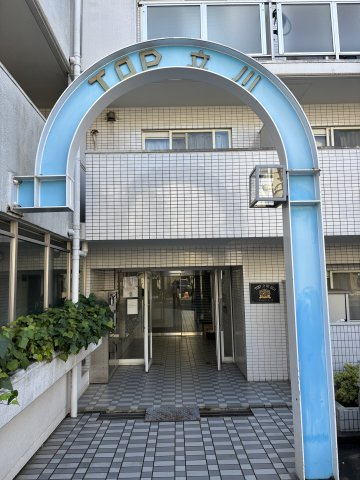 トップ立川のエントランス