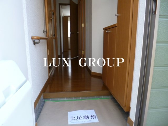 【玄関】 | ラ　エスペランサ