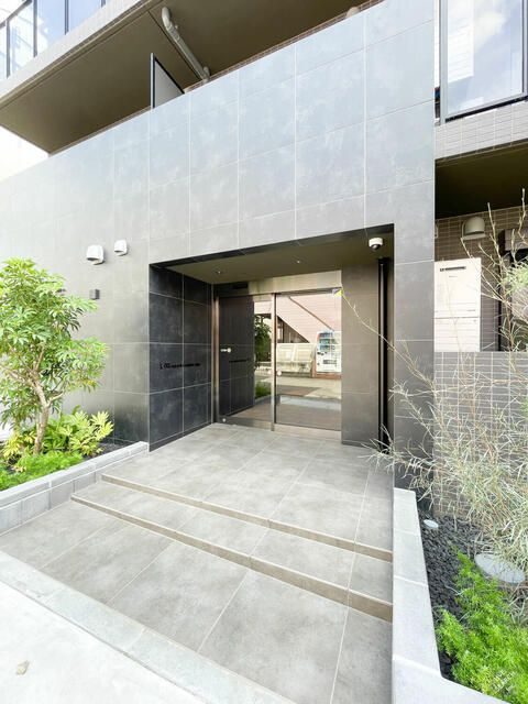 Ｌｏｇ登戸ｓｔａｔｉｏｎ　ｓｉｄｅのエントランス