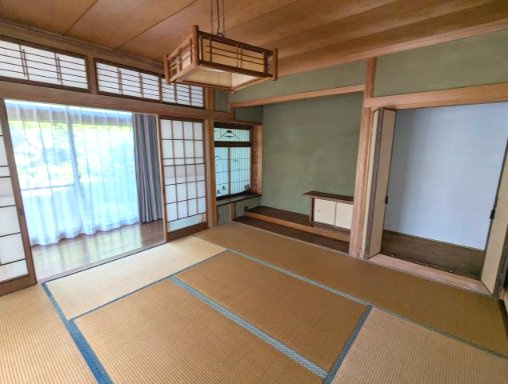 廿日市市宮内字東谷 中古一戸建ての和室|母屋・和室
