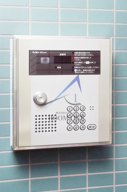 レオ参拾七番館のセキュリティ|オートロックです。
