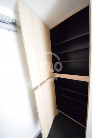 クレアツィオーネ上本町の収納|クレアツィオーネ上本町　シューズBOX