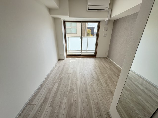 SOLASIA residence 千里丘の居間・リビング