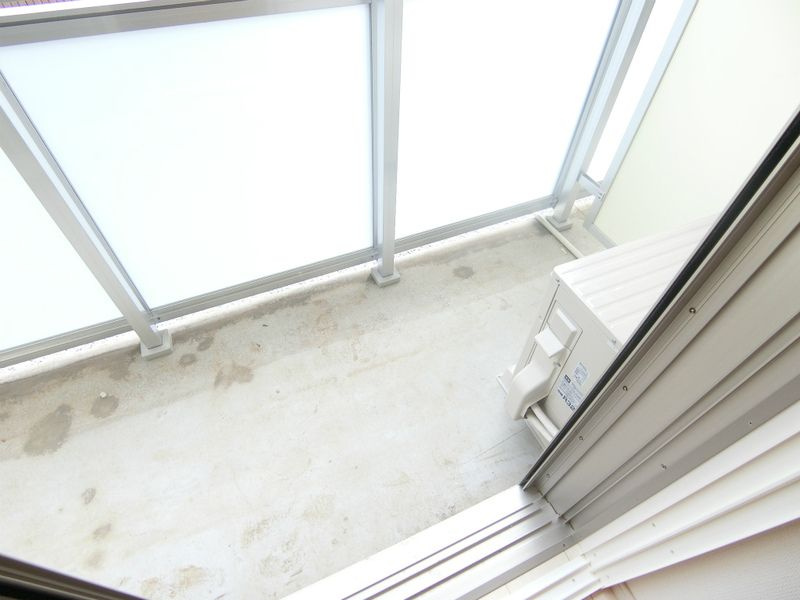 東村山市諏訪町１丁目の賃貸マンションのバルコニー