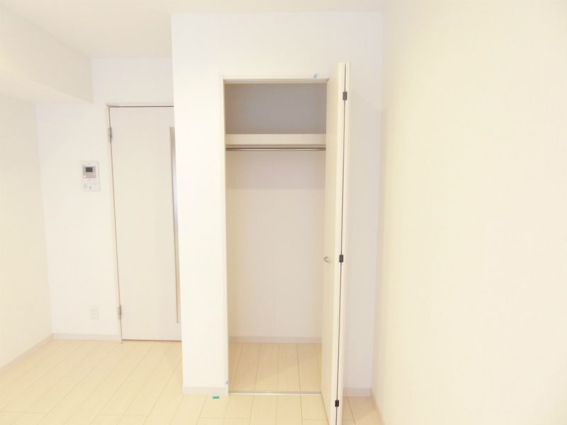 東村山市諏訪町１丁目の賃貸マンションの収納